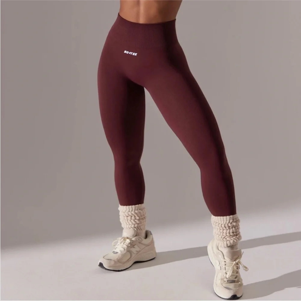 Bo+Tee Workout Set! - Picture 2 of 6